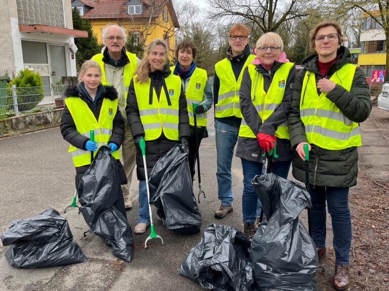 Müllsammeln am Dreck-Weg-Tag