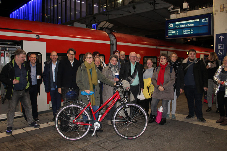 Schwetzingen – Heidelberg in 19 Minuten